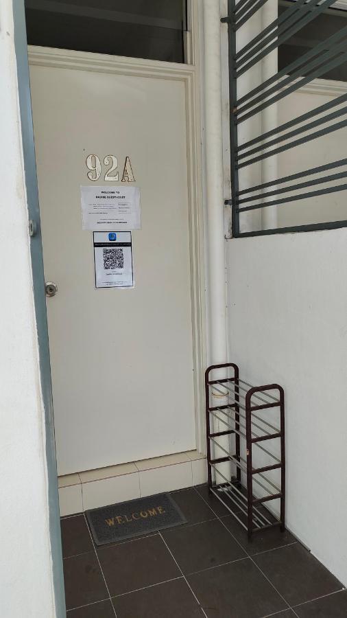 Dadide Guesthouse Alor Gajah Buitenkant foto